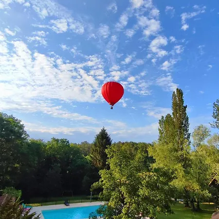 Acacia Au Coeur Du Triangle D'or En Dordogne Castels